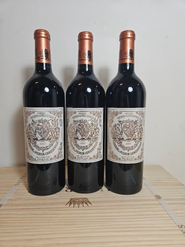 3 x Au Baron de Pichon Longueville, Château Pichon-Longueville, Pauillac, 2007