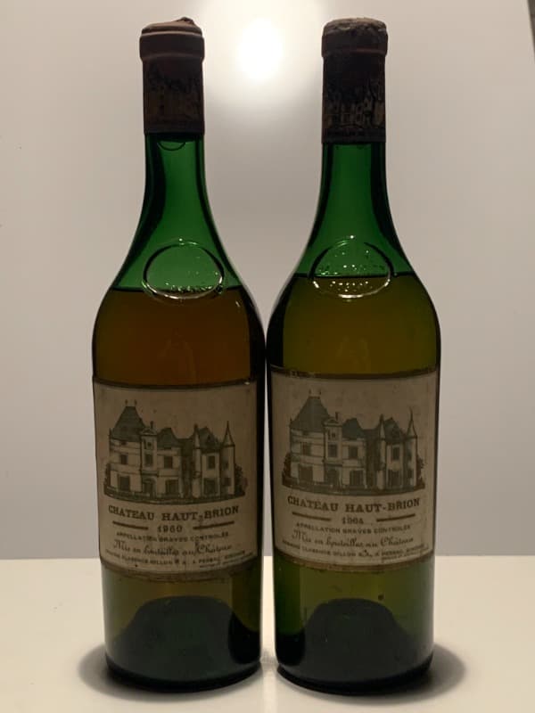 2 x Château Haut-Brion (Bc/Wh), Pessac-Léognan, 1960/1964