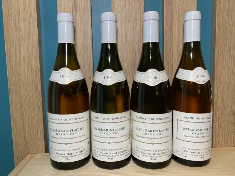 4 x Bâtard-Montrachet, Grand Cru, Domaine Michel Niellon, 1996