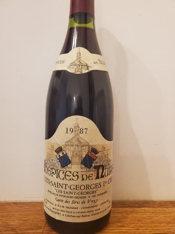 Nuits-Saint-Georges, 1er cru "les saint-georges", Hospices de Nuits - cuvée des Sires de Vergy, 1987